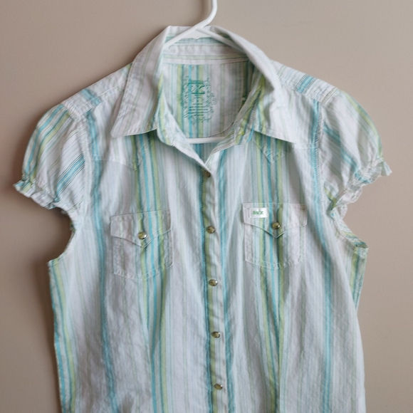 TWENTY X ♡ Ladies Summer Shirt - Picture 8 of 11